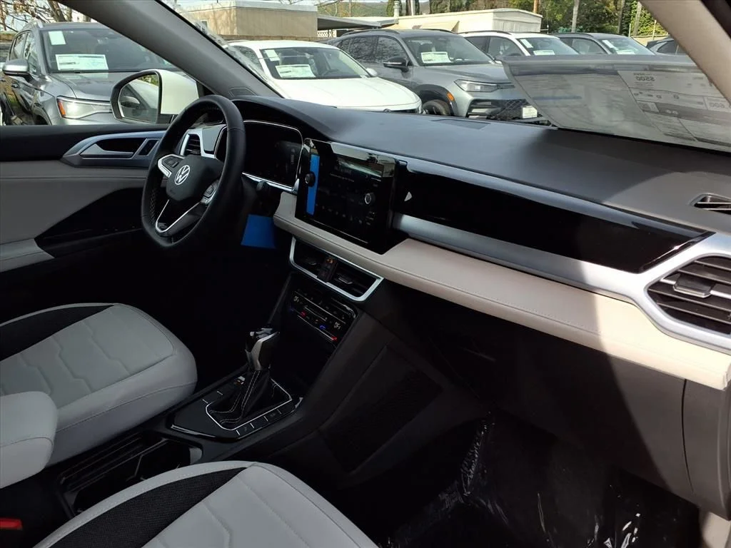 2026 Volkswagen Taos SE - Photo 22