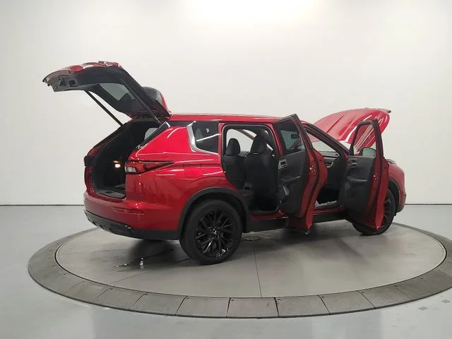 Used 2023  Mitsubishi Ralliart image 16