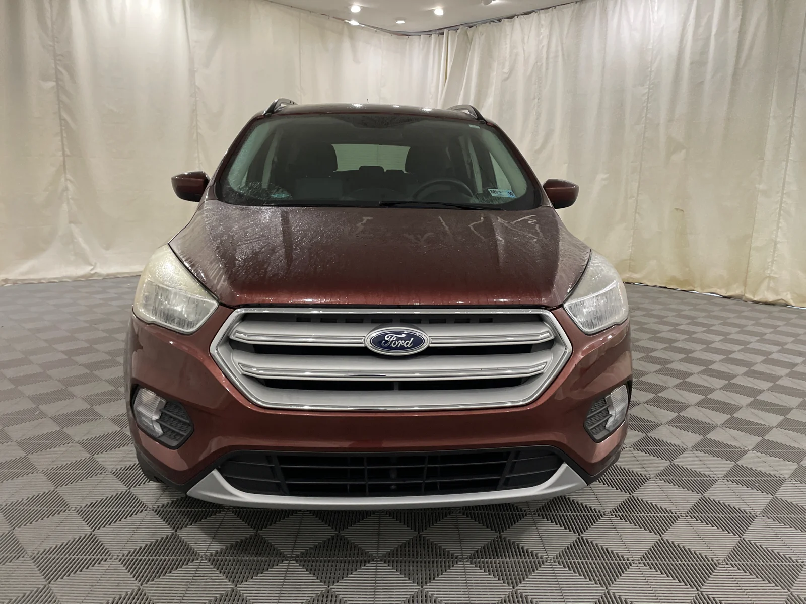 Used 2018 Ford Escape SE with VIN 1FMCU9GDXJUA51218 for sale in Clarksburg, WV