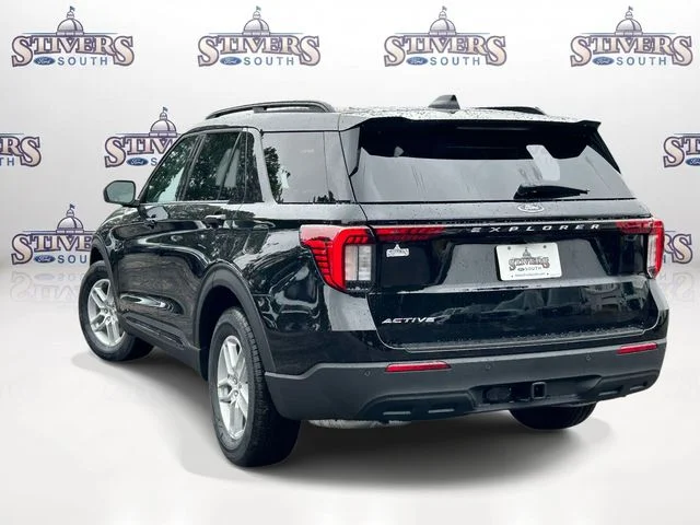 New 2026 Black Ford Active image 4