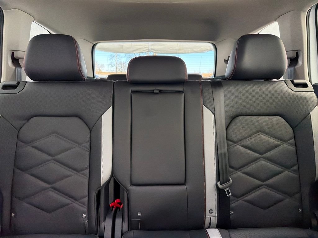 New 2026  Volkswagen 2.0T Peak Edition image 35
