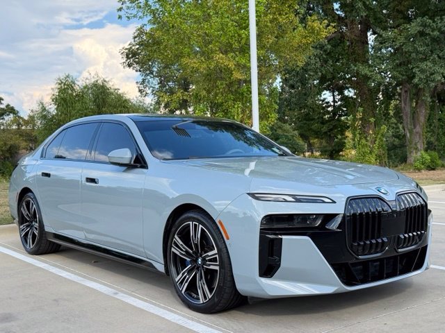 2024 BMW 7 Series 760i xDrive