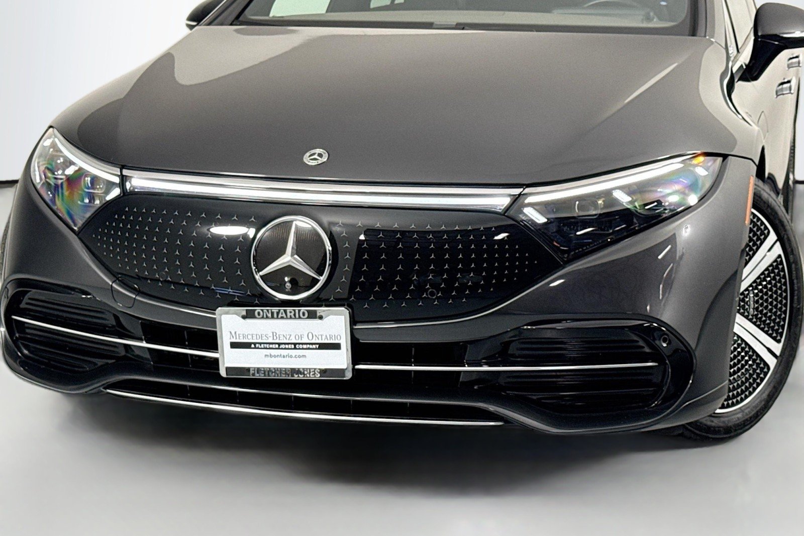 Used 2022 Graphite Grey Metallic Mercedes-Benz 450+ image 12