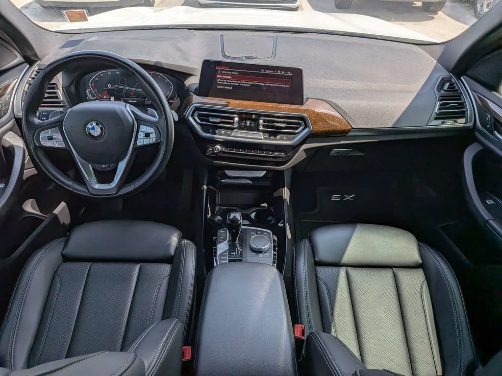 Used 2023 White BMW xDrive30i image 15