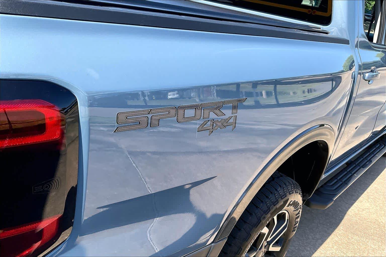 Used 2024 Azure Gray Metallic Tri-Coat Ford LARIAT image 10
