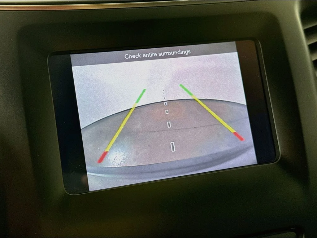 Used 2019 Green Jeep Latitude Plus image 16