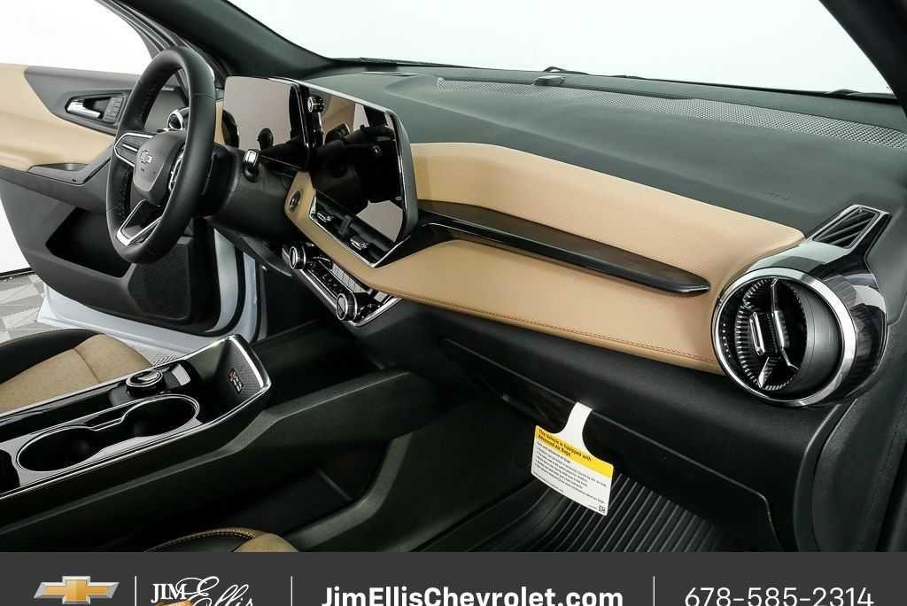 New 2026 Polar White Tricoat Chevrolet ACTIV image 23