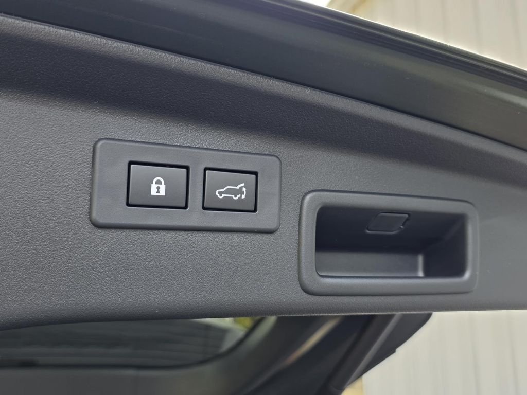 2026 Subaru Outback Limited - Photo 16