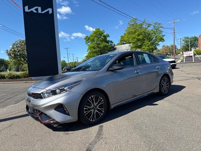 2023 Kia Forte GT-Line AT's photo