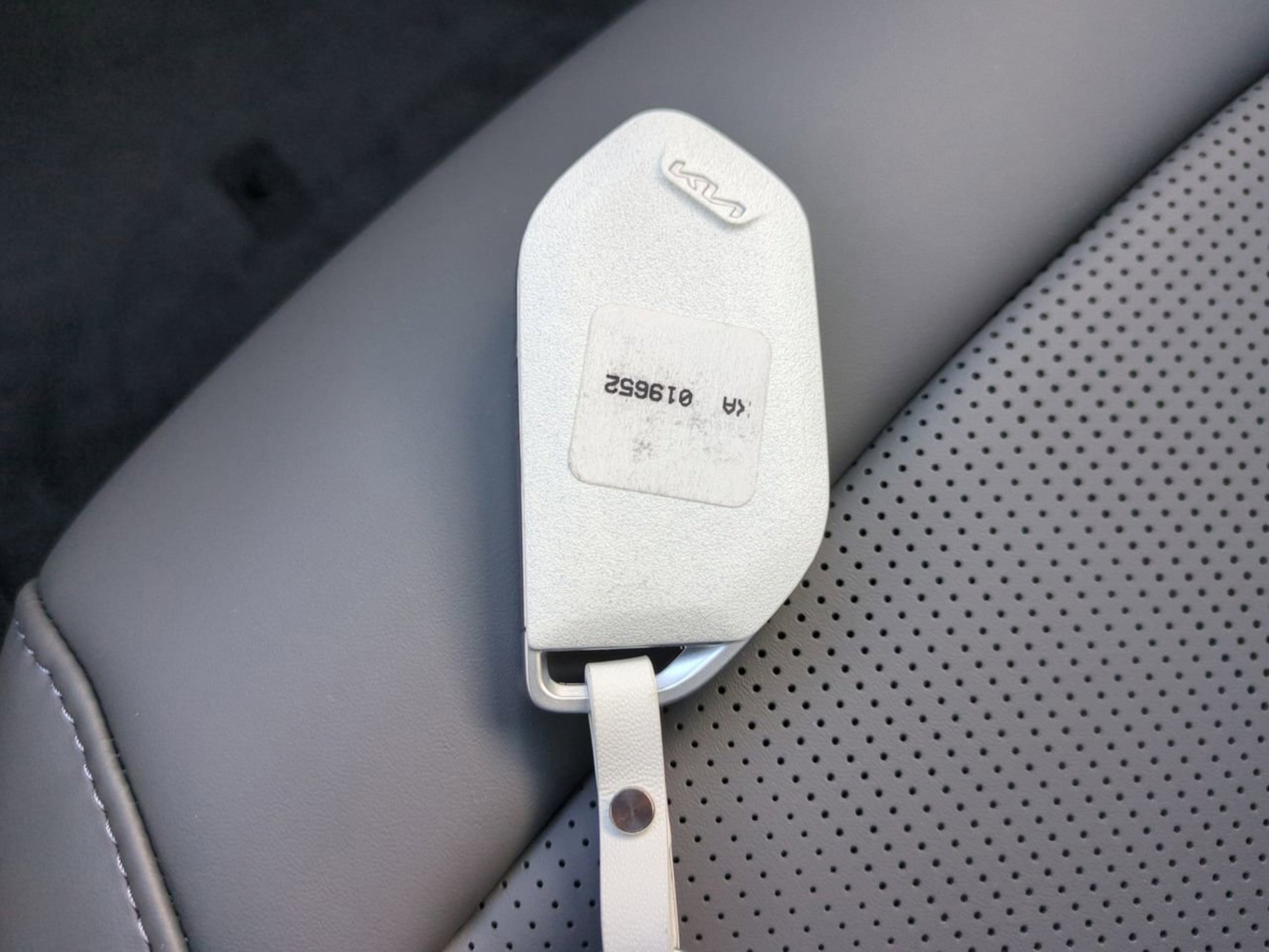 Certified Used 2026 Panthera Metal Kia Light Long Range image 33