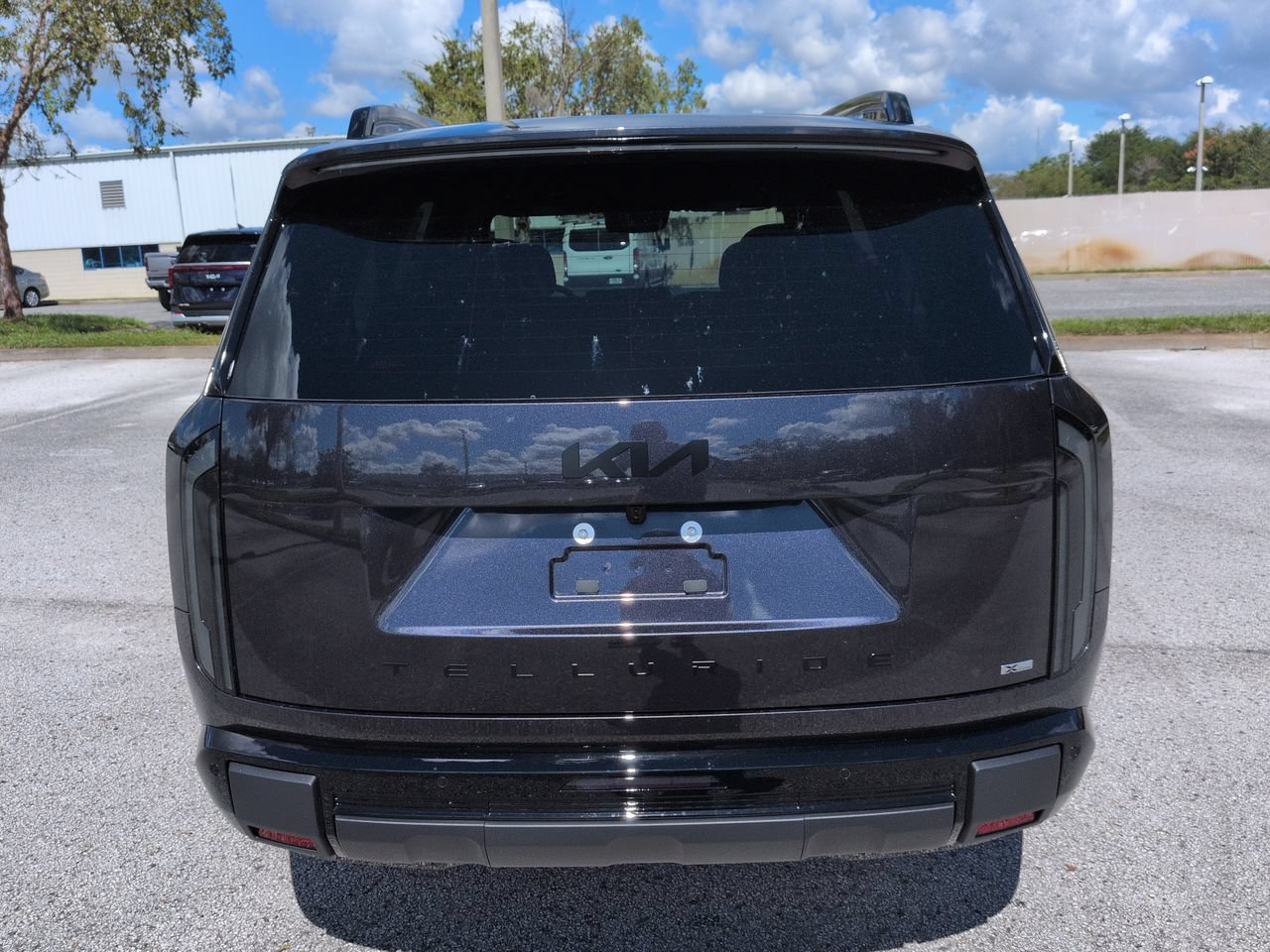 New 2027 Panthera Metal Kia X-Line EX image 6