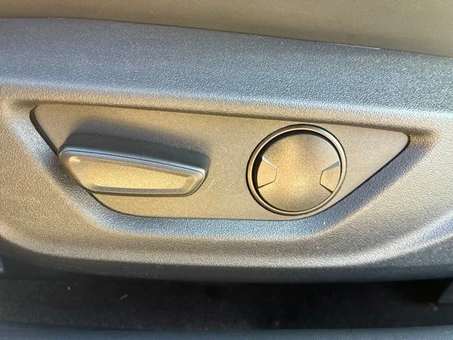 Used 2024 Yellow Ford EcoBoost image 17