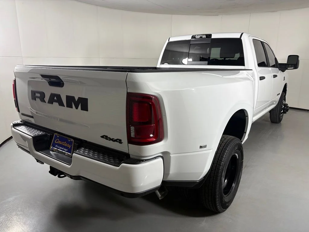 New 2026 White Ram Big Horn image 8