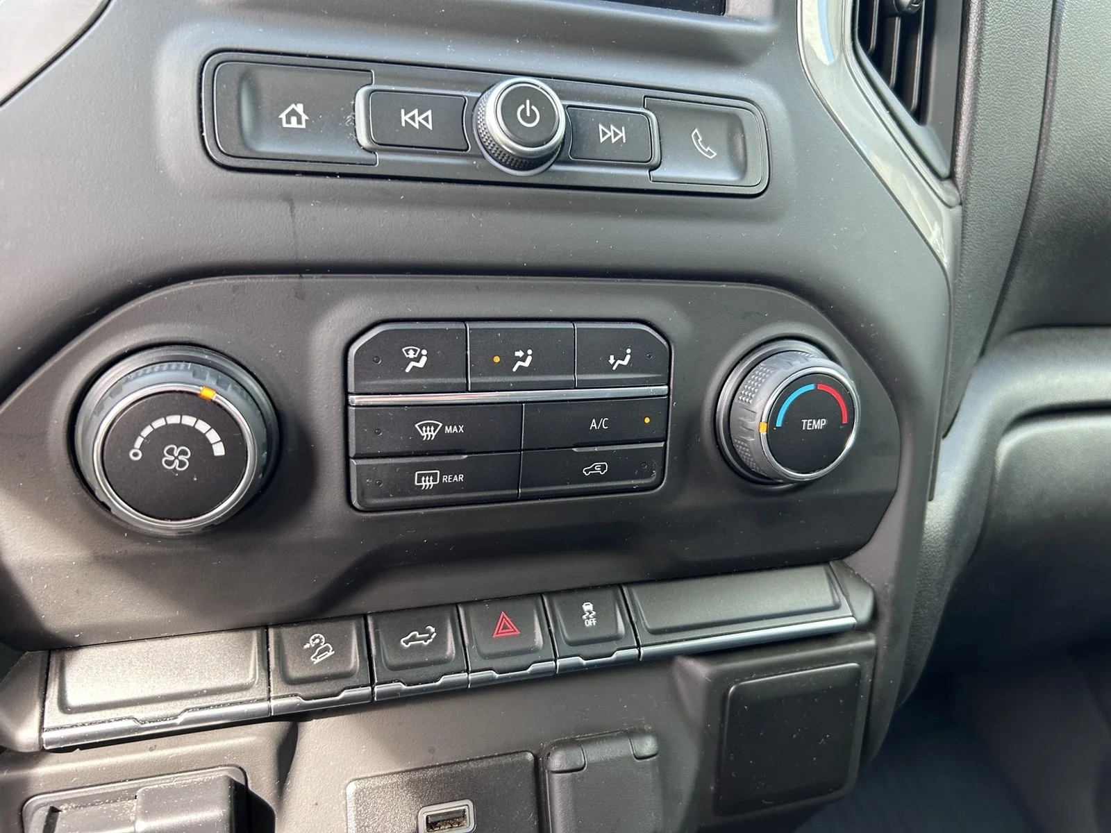 Used 2020 WHITE Chevrolet Custom Trail Boss image 13