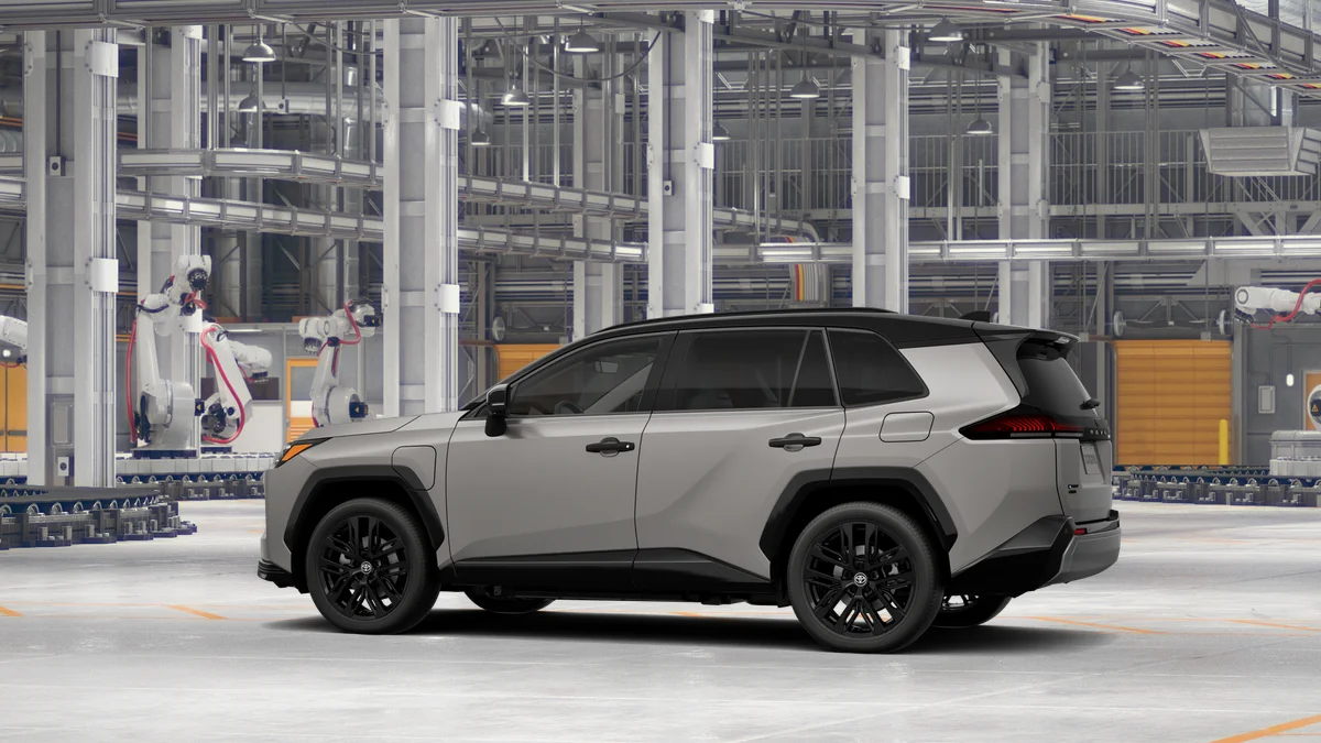 New 2026 Meteor Shower with Midnight Black Metallic roof Toyota XSE image 5
