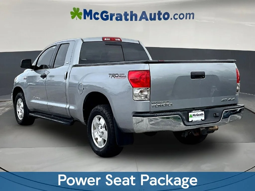 Used 2009 Silver Toyota SR5 image 4