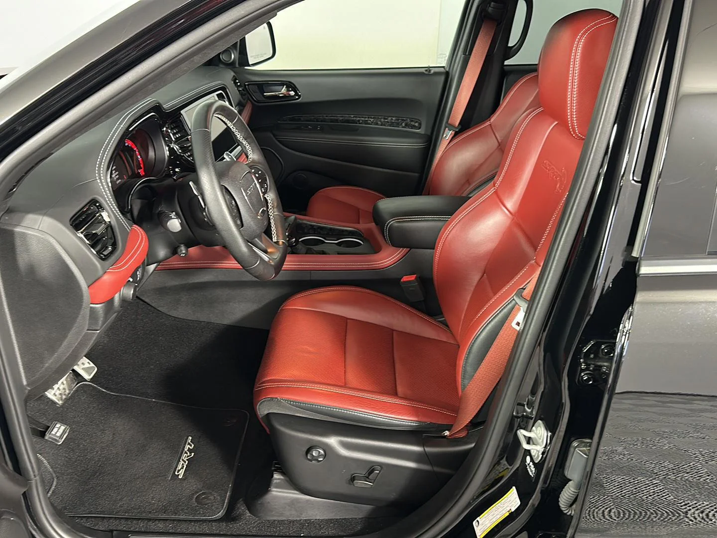 Used 2021 DB Black Clearcoat Dodge SRT Hellcat image 17