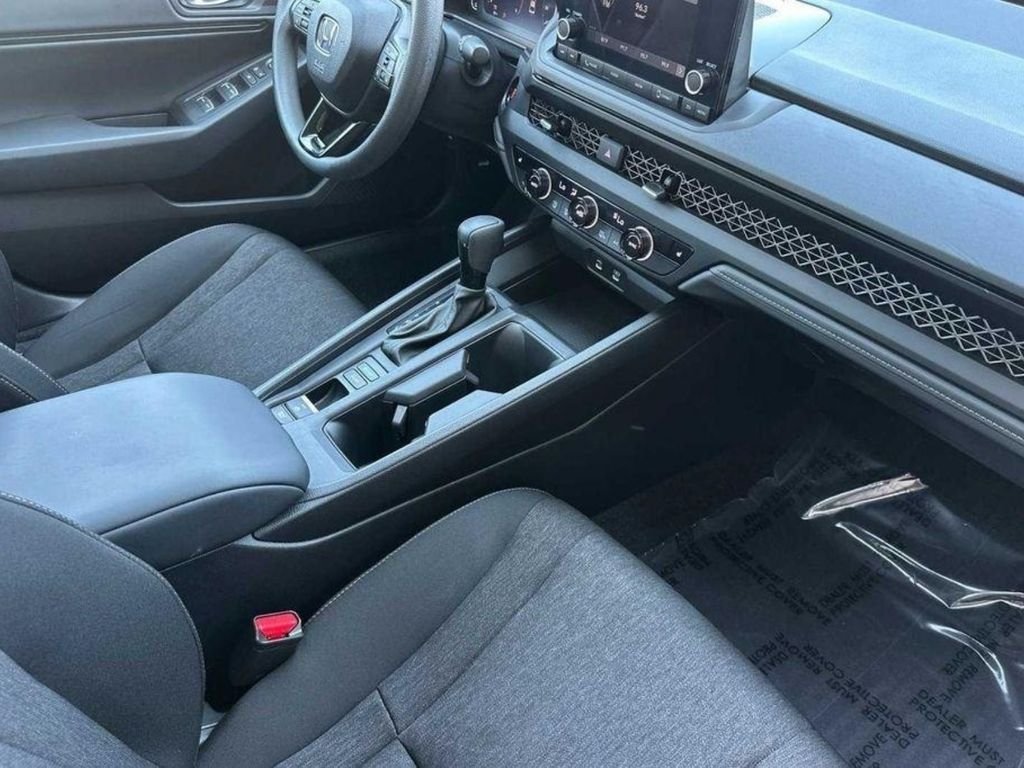 2023 Honda Accord EX - Photo 16