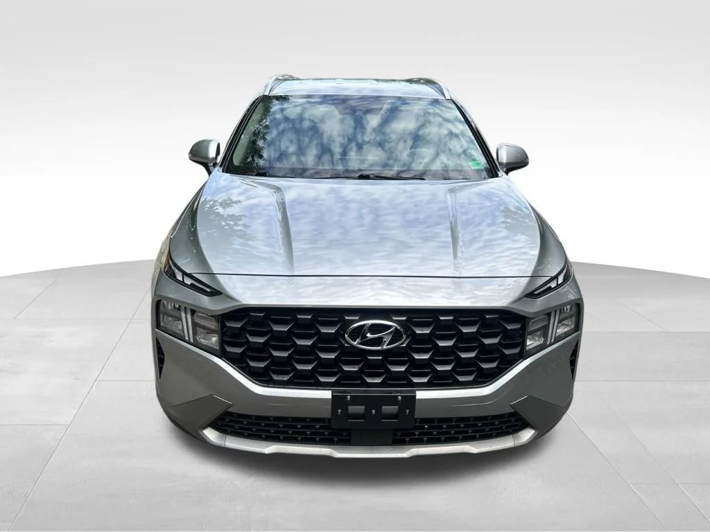 Used 2023 Silver Hyundai SEL image 9