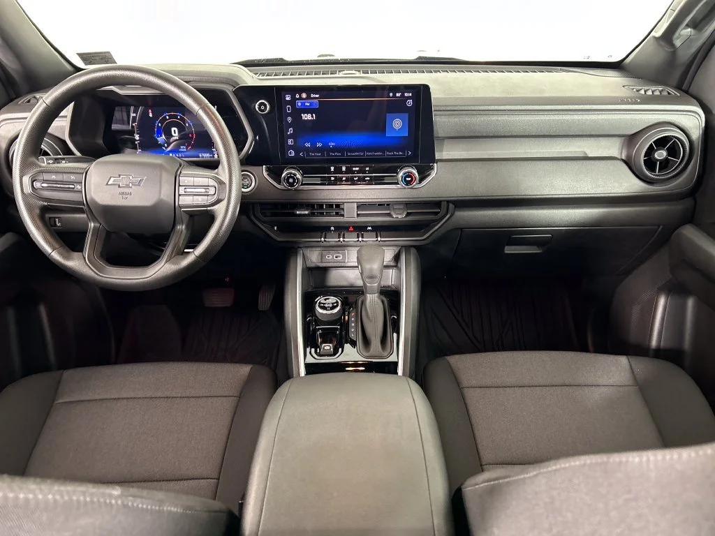 Used 2023 BLACK Chevrolet 4WD Trail Boss image 19