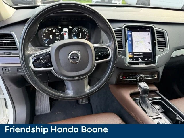 Used 2019 White Volvo T6 Momentum image 19