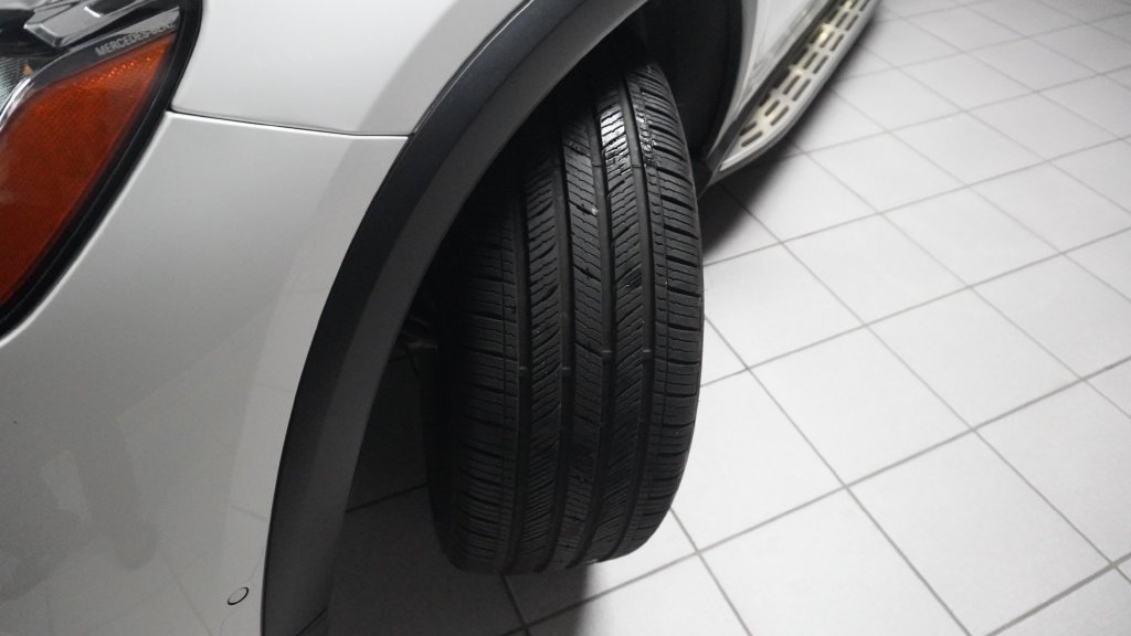 Certified Used 2024 Black Mercedes-Benz GLE 350 image 17
