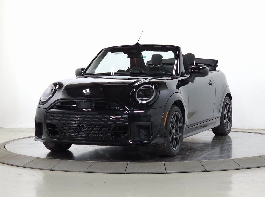 New 2026 Midnight Black MINI Iconic image 3
