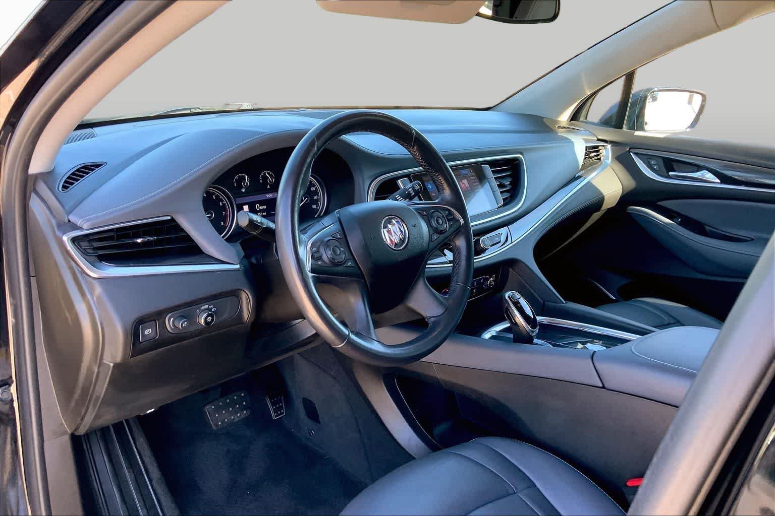 Used 2020 Ebony Twilight Metallic Buick Essence image 17