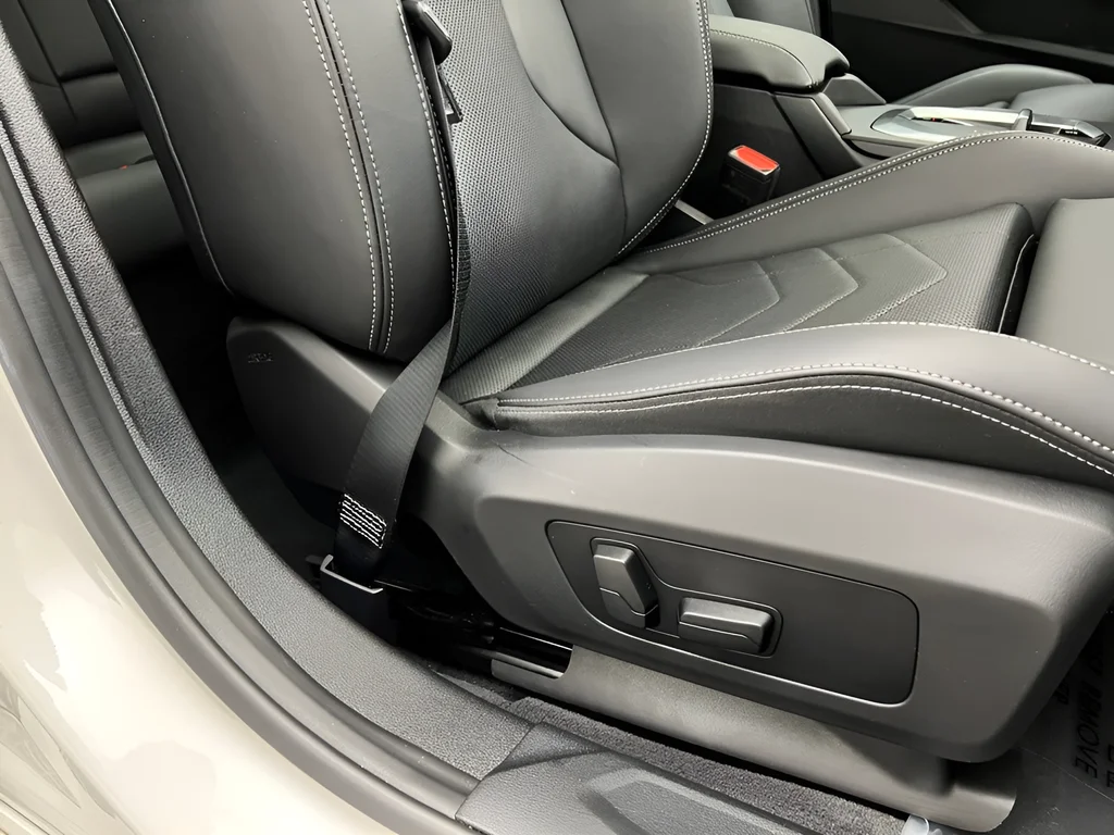 Used 2025 Alpine White BMW 228 xDrive Gran Coupe image 32