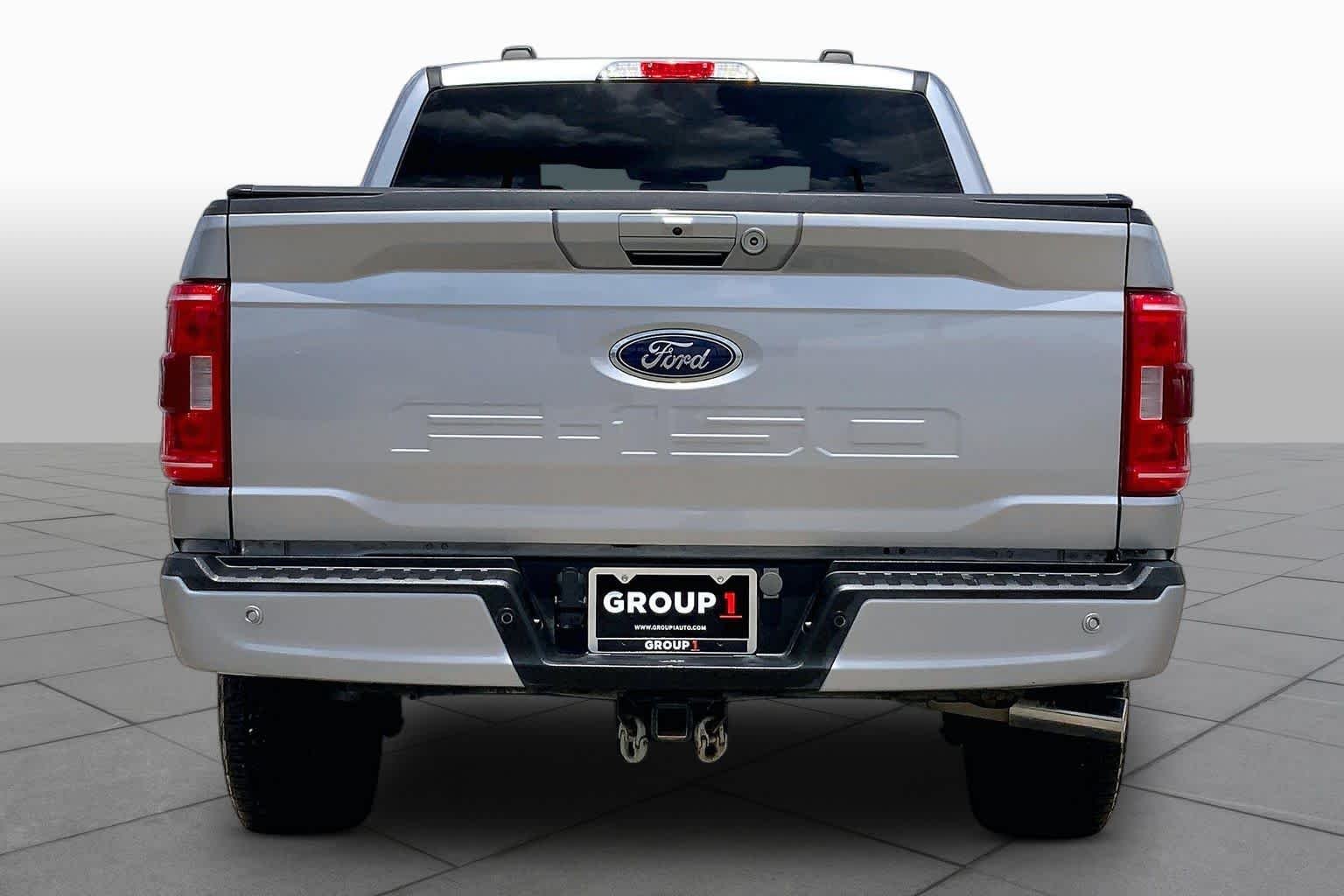 Used 2023 Iconic Silver Ford XLT image 5