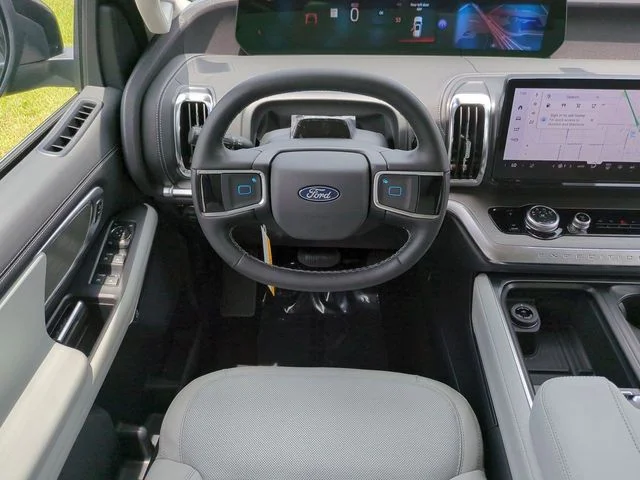 New 2026 Black Ford Platinum image 16