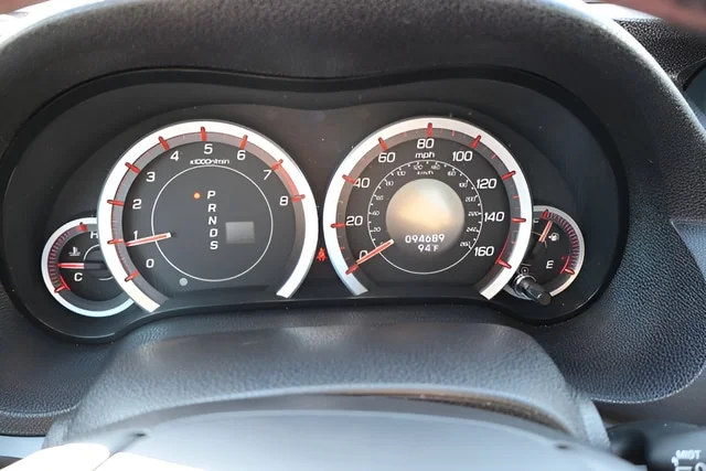 Used 2012 Red Acura 2.4 image 27
