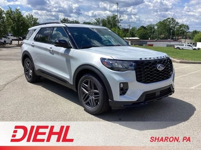 New 2026 Space White Metallic Ford ST image 1