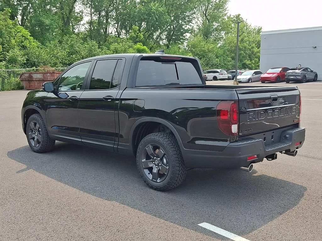 New 2026 Crystal Black Pearl Honda TrailSport image 4