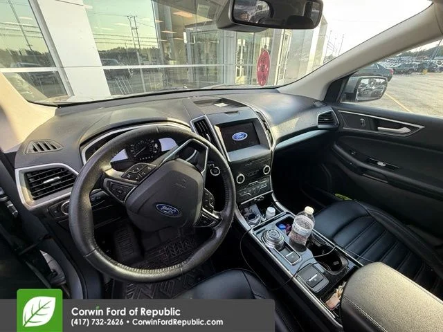Used 2020 Silver Metallic Ford SEL image 11
