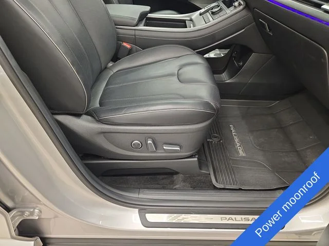 Used 2025 Silver Hyundai Calligraphy image 10