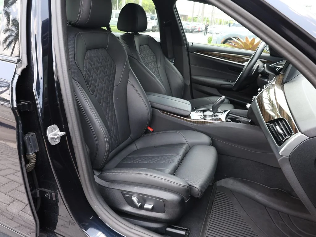 Used 2023 Black BMW 530i xDrive image 23