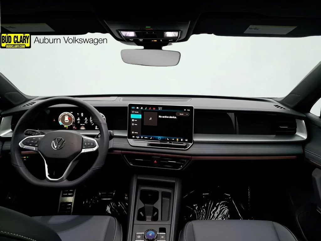 New 2026  Volkswagen 2.0T SE R-Line Black image 19