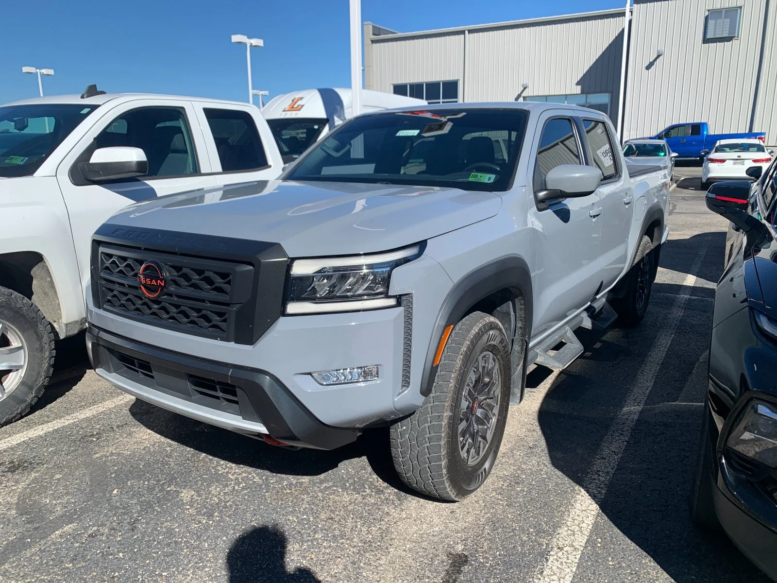 Used 2022 Gray Nissan Crew Cab PRO-4X 4x4 image 5