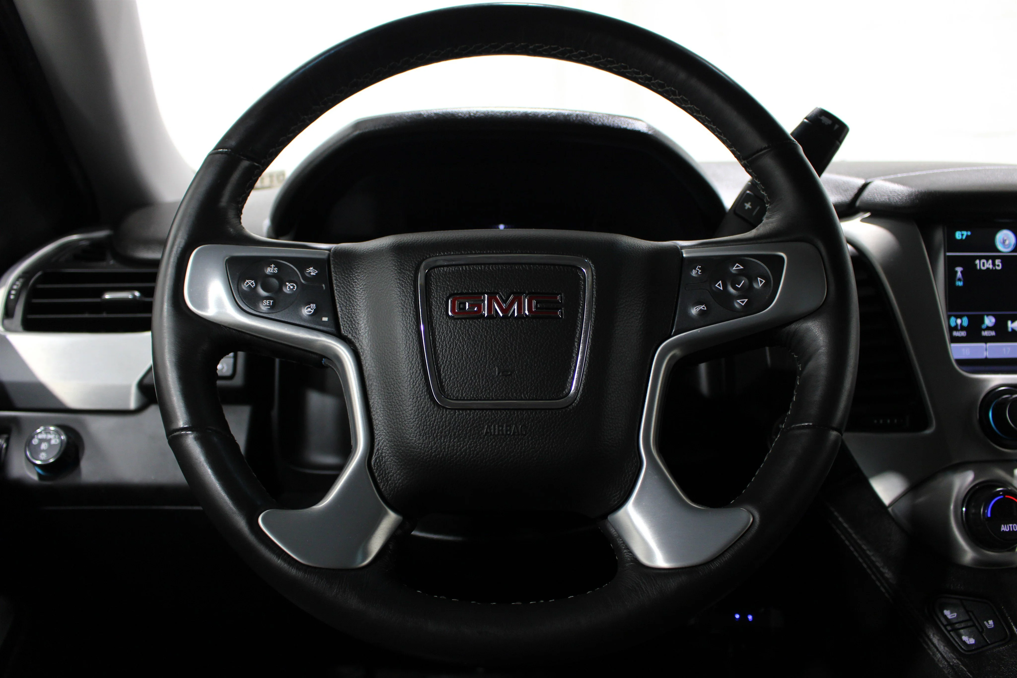 2017 GMC Yukon SLT - Photo 12