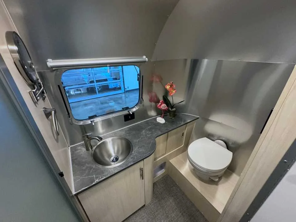 New 2026 SILVER AIRSTREAM  image 31