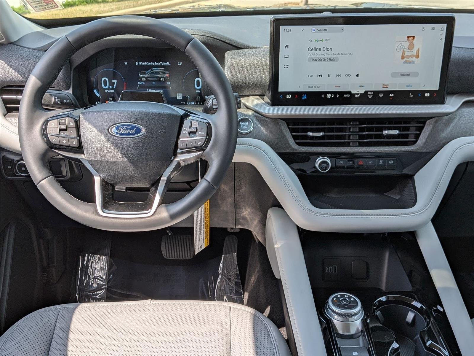 New 2026 Carbonized Gray Metallic Ford Platinum™ image 31