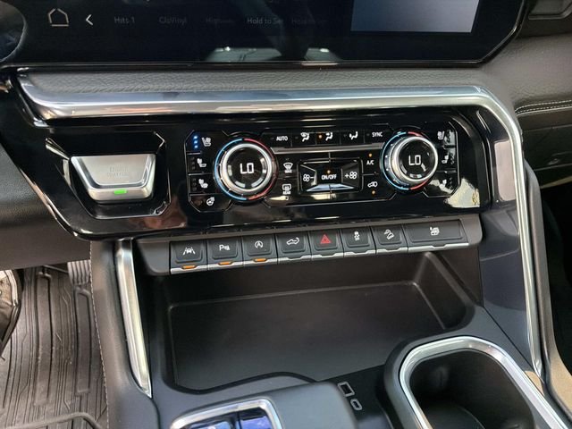 Used 2024 Black GMC Denali image 29