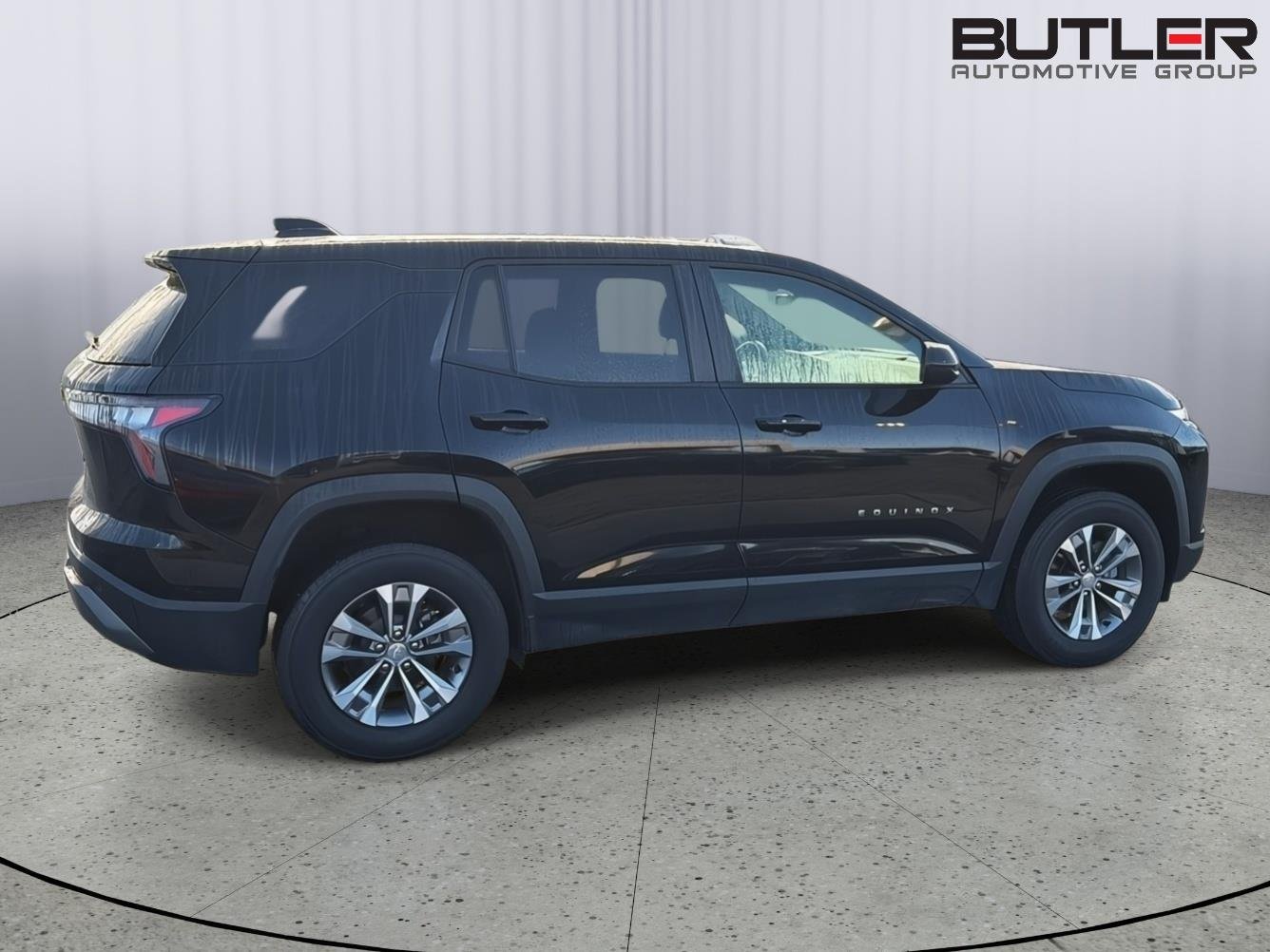 Used 2025 Mosaic Black Metallic Chevrolet FWD LT image 7