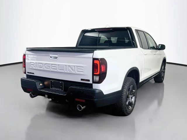 New 2026 Platinum White Pearl Honda TrailSport image 18