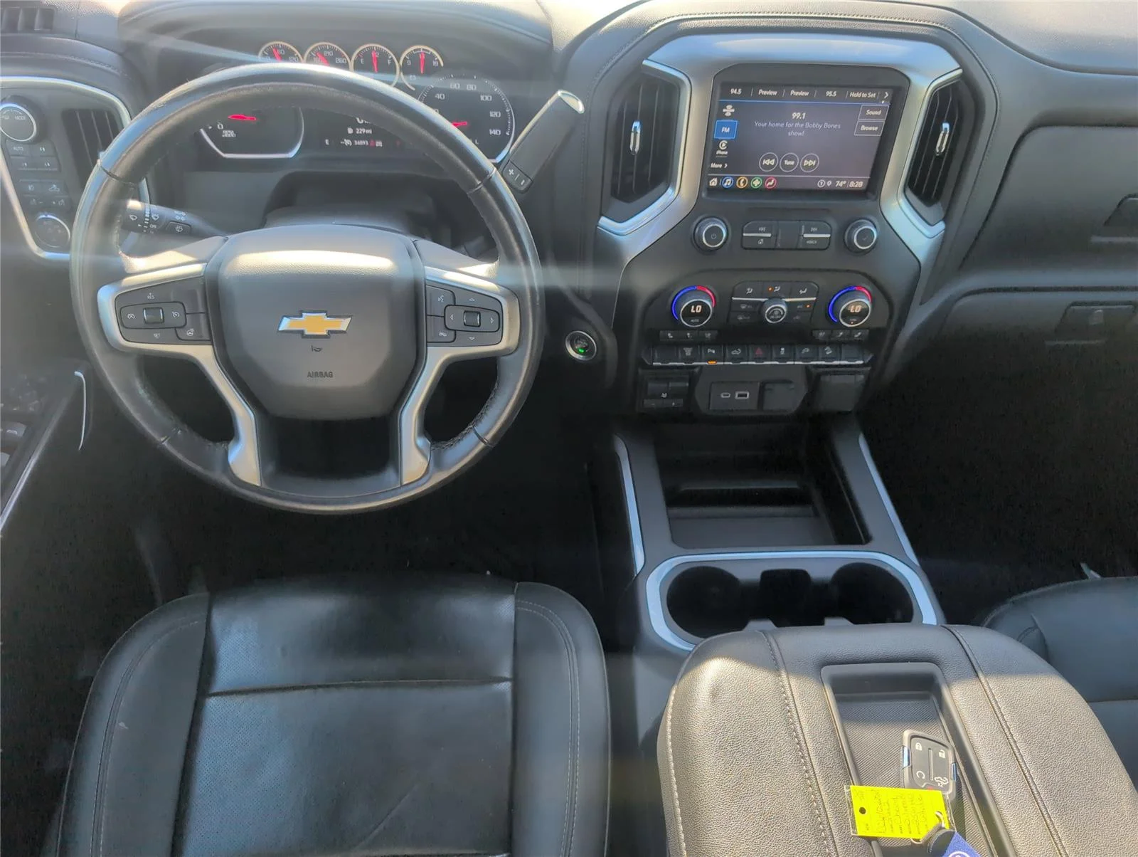 Used 2022 Summit White Chevrolet LTZ image 28