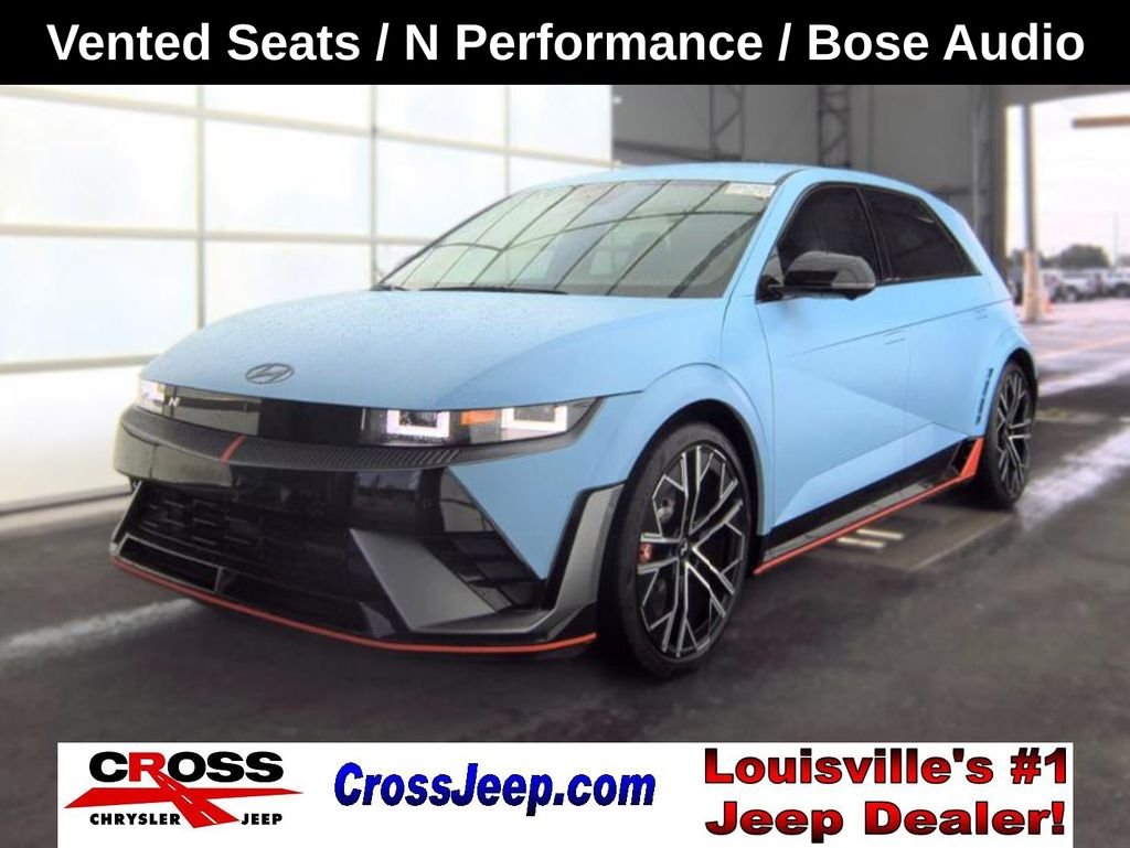 Used 2025 Performance Blue Matte Hyundai Base image 1