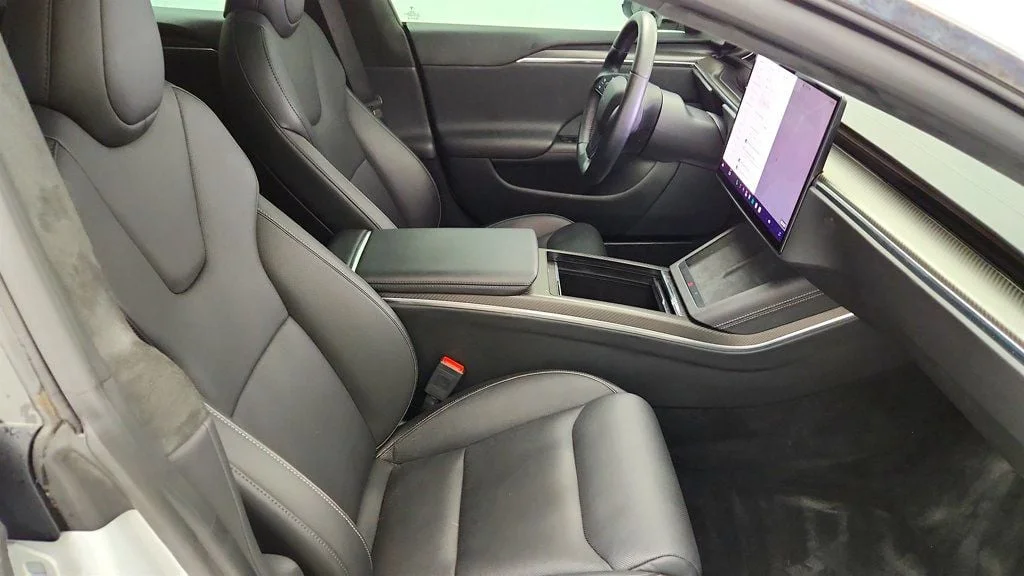 Used 2022 Pearl White Multi-Coat Tesla Plaid AWD image 26