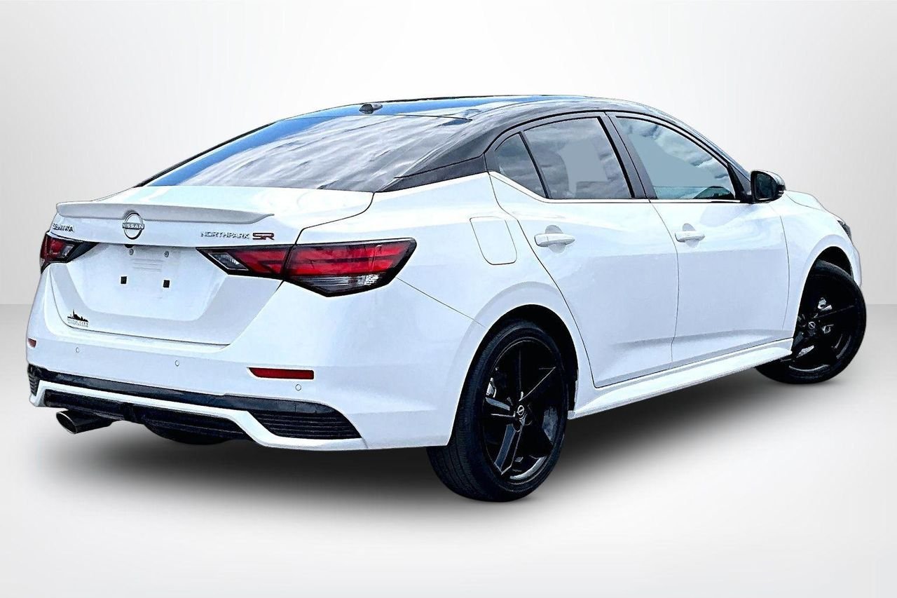 Used 2024 Aspen White Tricoat/Super Black Nissan SR Xtronic CVT image 6