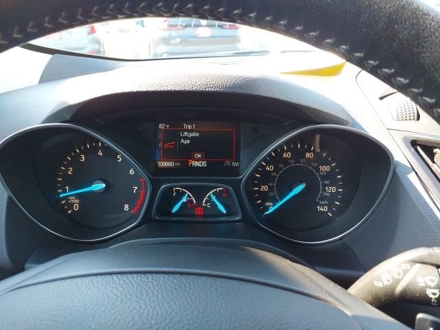 Used 2018 Red Ford SE image 14